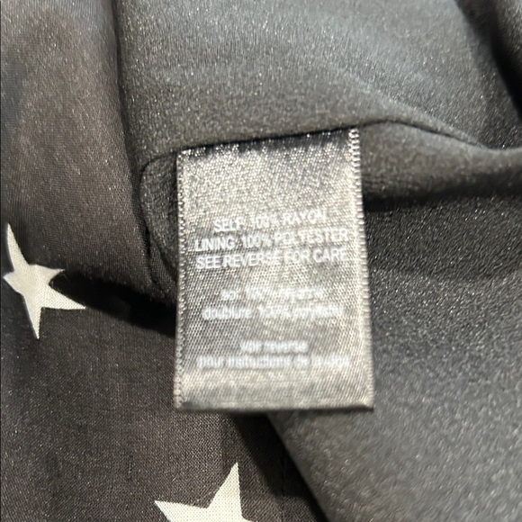 Star-Patterned Black Jacket - Picture 5 of 5